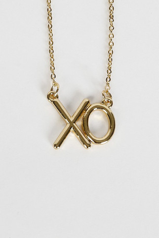 X O Necklace